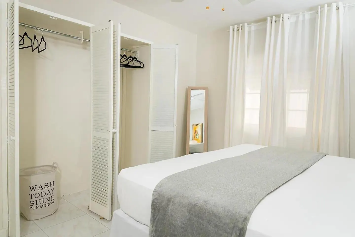 Pines Serenity Suites In Kingston 6 Apartment